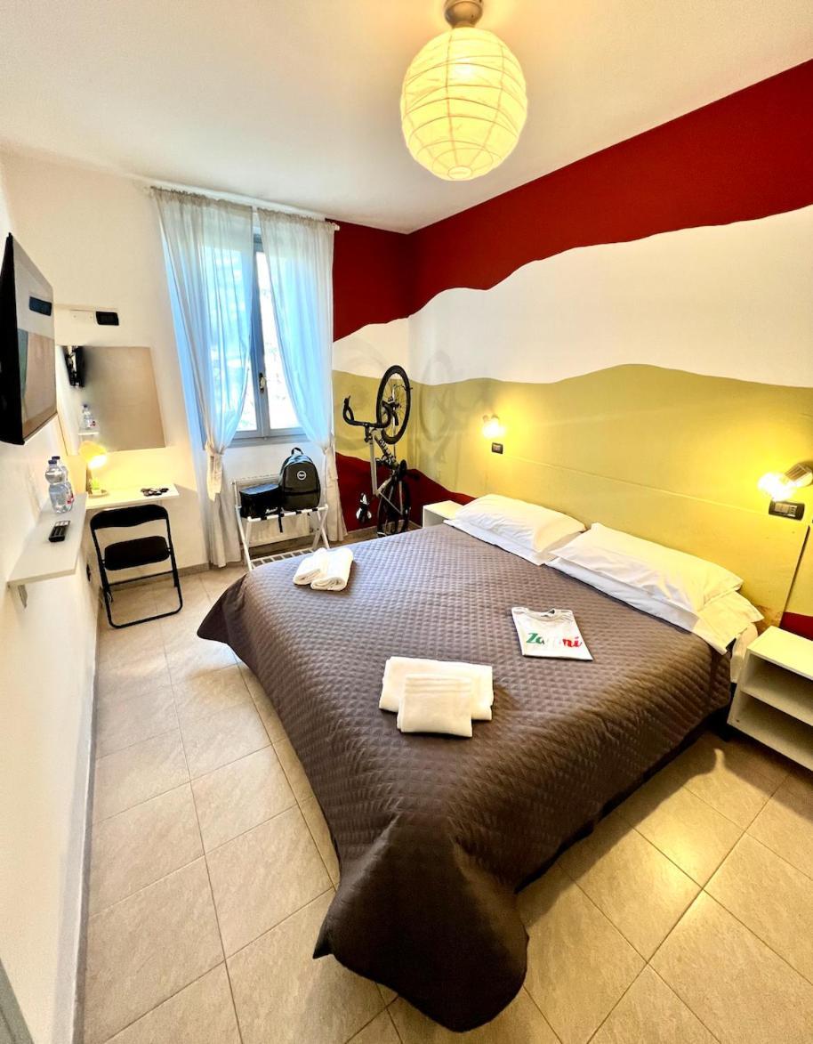 ריולו טרמה Zappi Cycling Hotel מראה חיצוני תמונה