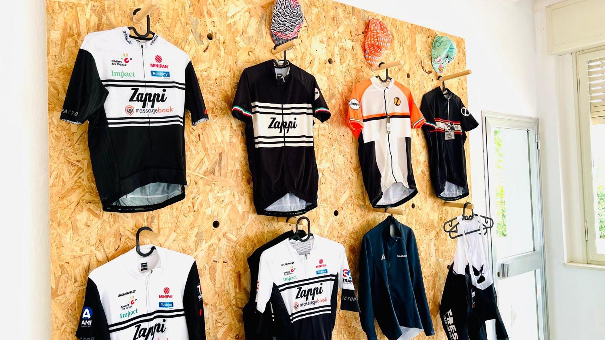 ריולו טרמה Zappi Cycling Hotel מראה חיצוני תמונה